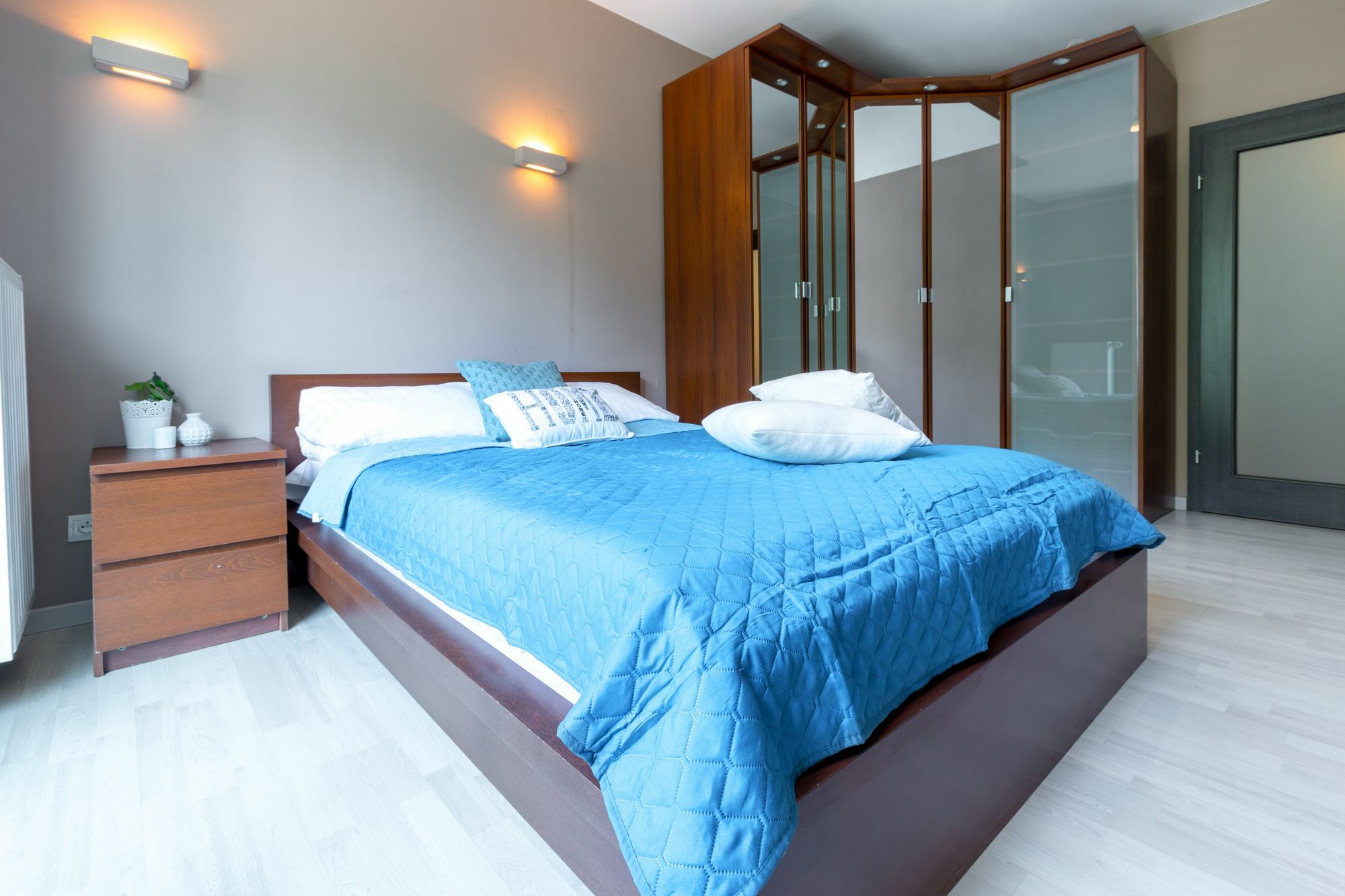 Friendhouse - Center Apartament