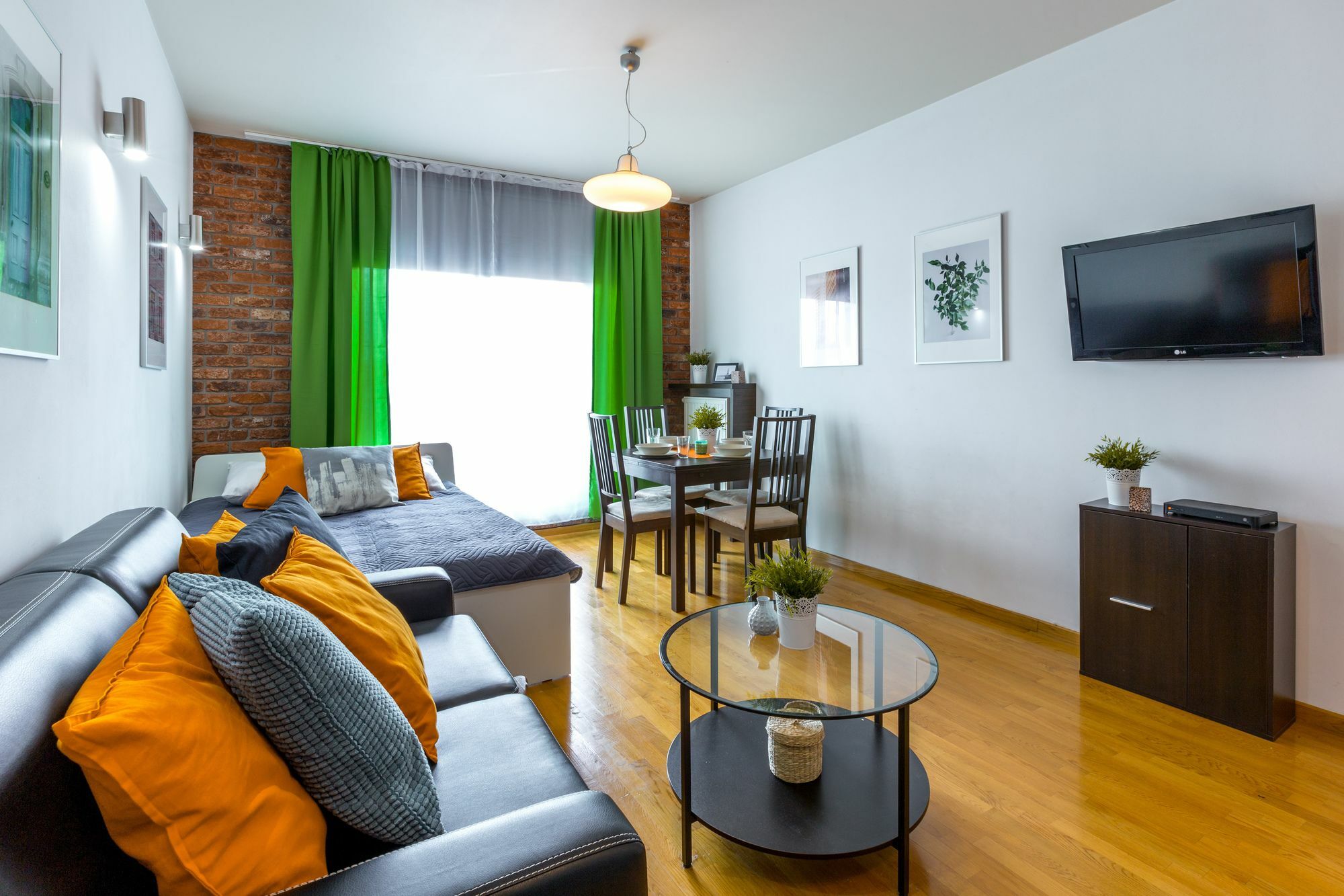 Friendhouse - Center Apartament