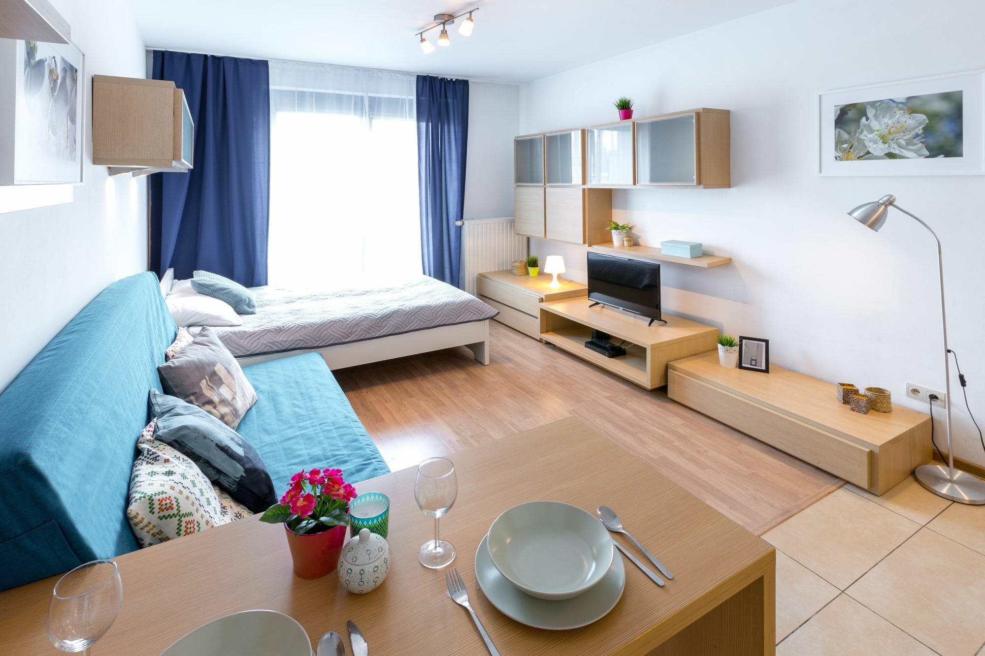 Friendhouse - Center Apartament *