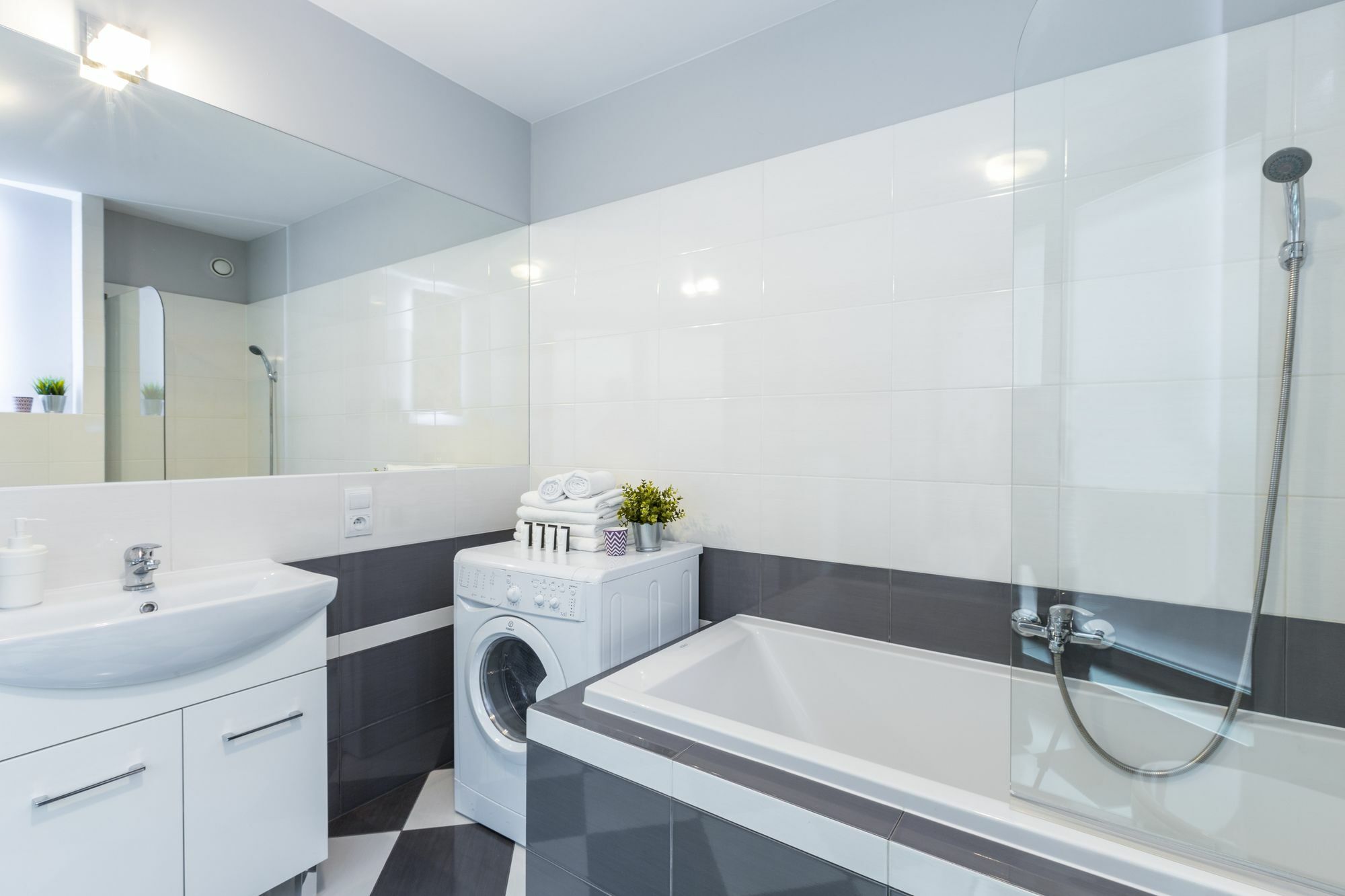 Friendhouse - Center Apartment