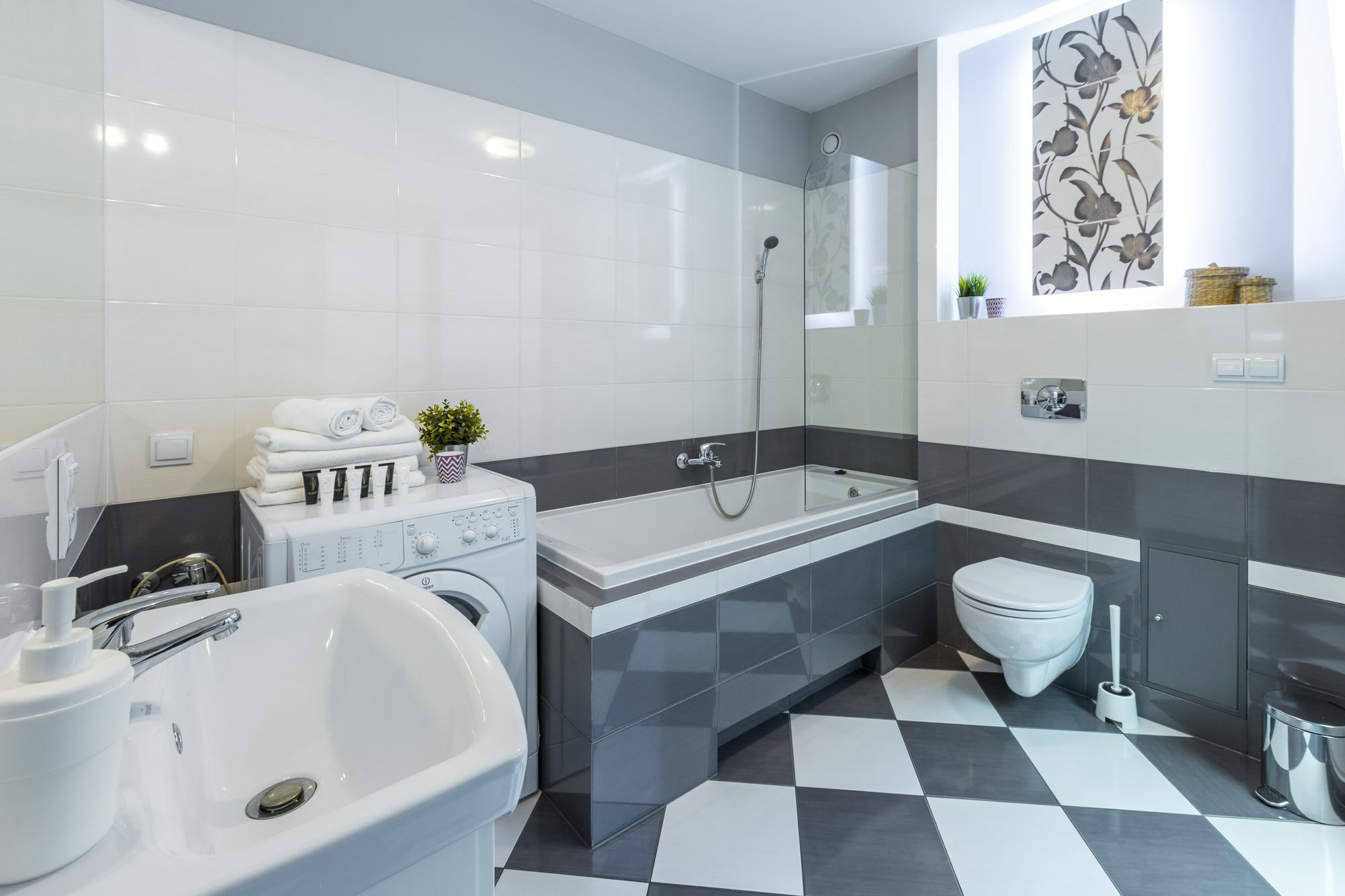 Friendhouse - Center Apartment